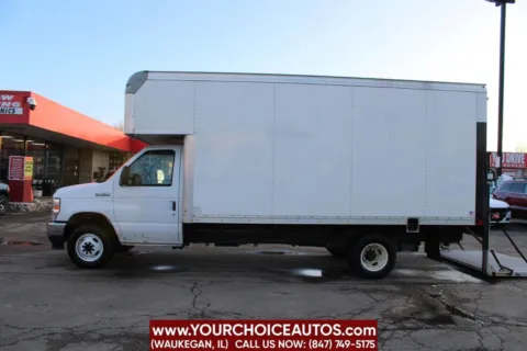 More photos of 2021 Ford E-Series Cutaway E 450 SD 2dr Commercial/Cutaway/Chassis 138 176 in. WB at Your Choice Autos - Waukegan, IL
