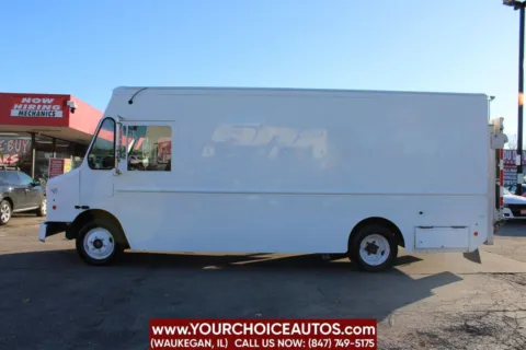 More photos of 2012 Freightliner MT45 Chassis 4X2 Chassis at Your Choice Autos - Waukegan, IL