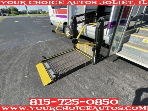 Photos of 2014 Chevrolet Express Commercial Cutaway Diesel for sale in Waukegan, IL at Your Choice Autos - Waukegan