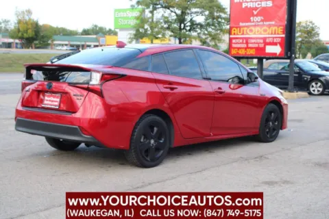 More photos of 2021 Toyota Prius XLE 4dr Hatchback at Your Choice Autos - Waukegan, IL