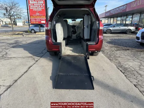 Red 2011 Toyota Sienna LE 7 Passenger Auto Access Seat 4dr Mini Van for sale in Waukegan, IL