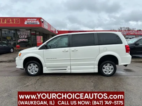 Another view of 2012 Dodge Grand Caravan SE for sale in Waukegan, IL at Your Choice Autos - Waukegan