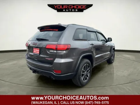 More photos of 2018 Jeep Grand Cherokee Trailhawk at Your Choice Autos - Waukegan, IL