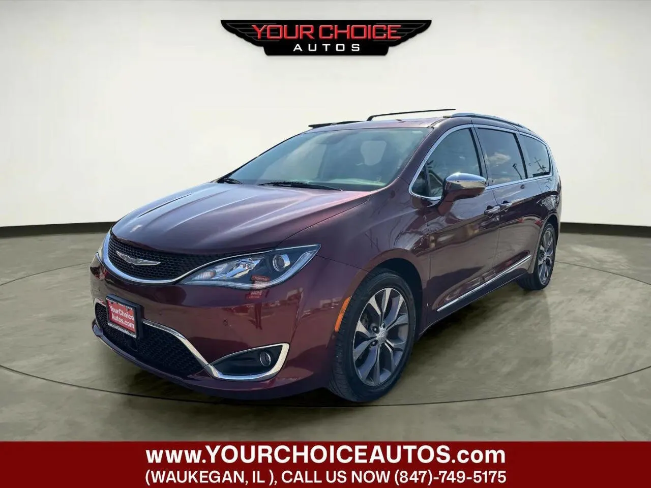 Red 2017 Chrysler Pacifica Limited for sale in Waukegan, IL