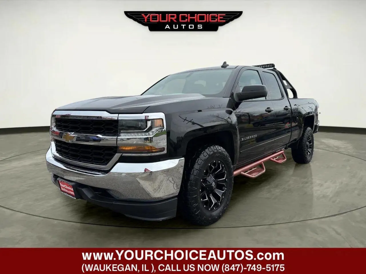 Black 2018 Chevrolet Silverado 1500 LT for sale in Waukegan, IL