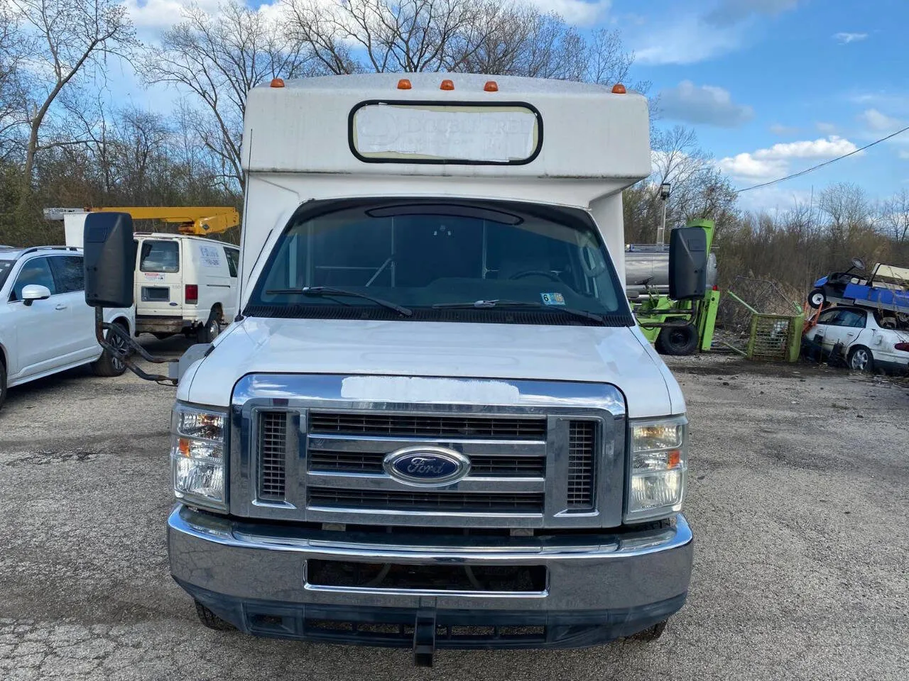 White 2010 Ford Econoline Commercial Cutaway E 350 SD 2dr 138 in. WB DRW Cutaway Chassis for sale in Waukegan, IL