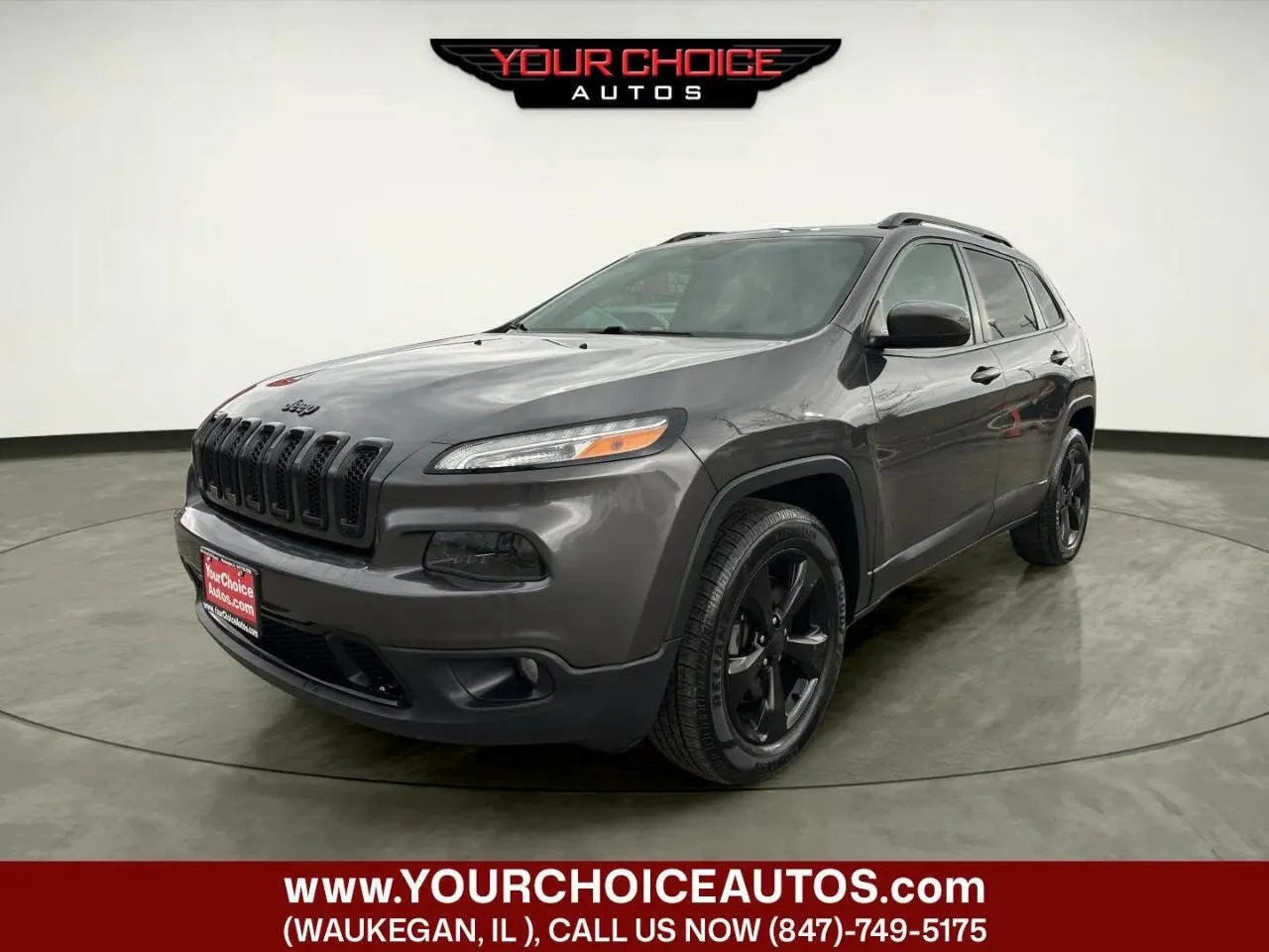 Gray 2016 Jeep Cherokee Altitude for sale in Waukegan, IL