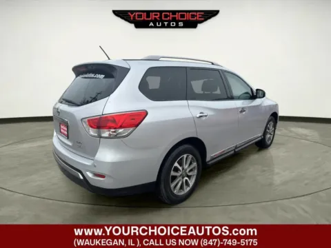 More photos of 2013 Nissan Pathfinder SL at Your Choice Autos - Waukegan, IL