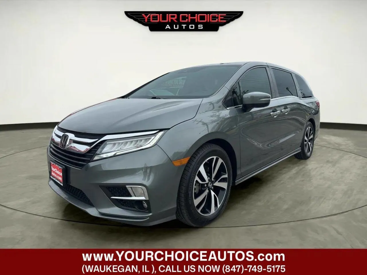 Gray 2018 Honda Odyssey Elite for sale in Waukegan, IL