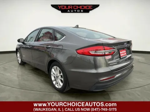 Another view of 2019 Ford Fusion Hybrid SE for sale in Waukegan, IL at Your Choice Autos - Waukegan