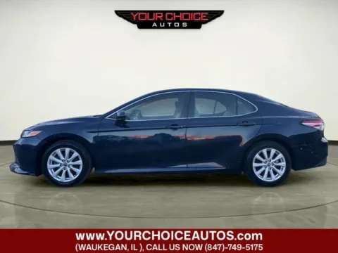 Photos of 2018 Toyota Camry LE 4dr Sedan for sale in Waukegan, IL at Your Choice Autos - Waukegan
