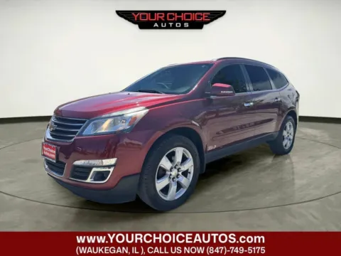 Red 2017 Chevrolet Traverse LT for sale in Waukegan, IL
