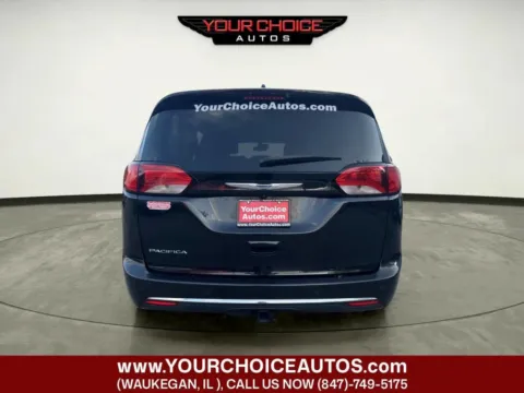 More photos of 2020 Chrysler Pacifica Touring L Plus at Your Choice Autos - Waukegan, IL