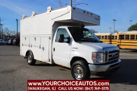 Another view of 2012 Ford Econoline Commercial Cutaway E 350 SD 2dr 176 in. WB DRW Cutaway Chassis for sale in Waukegan, IL at Your Choice Autos - Waukegan
