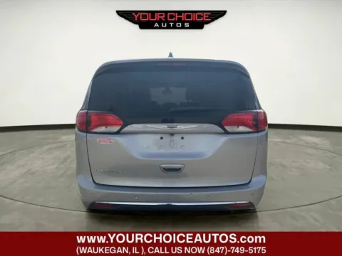 More photos of 2018 Chrysler Pacifica Touring L at Your Choice Autos - Waukegan, IL