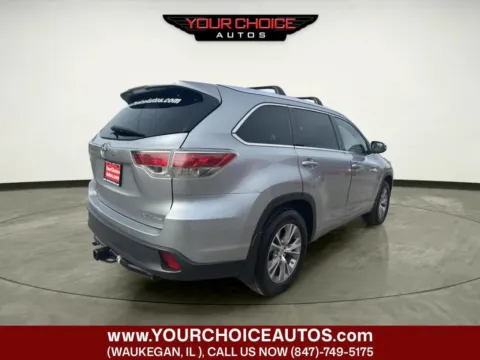 More photos of 2014 Toyota Highlander XLE at Your Choice Autos - Waukegan, IL