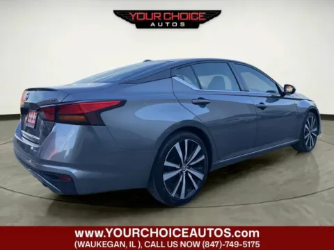 More photos of 2022 Nissan Altima 2.5 SR at Your Choice Autos - Waukegan, IL
