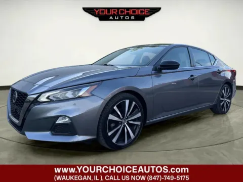 Gray 2022 Nissan Altima 2.5 SR for sale in Waukegan, IL