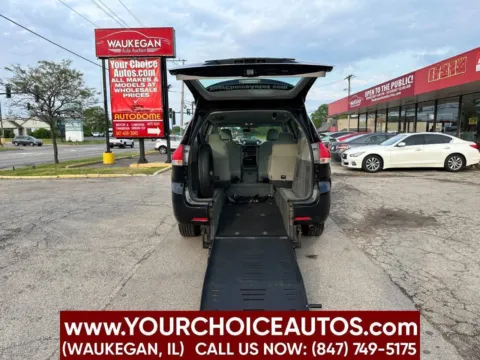 Black 2014 Toyota Sienna L for sale in Waukegan, IL