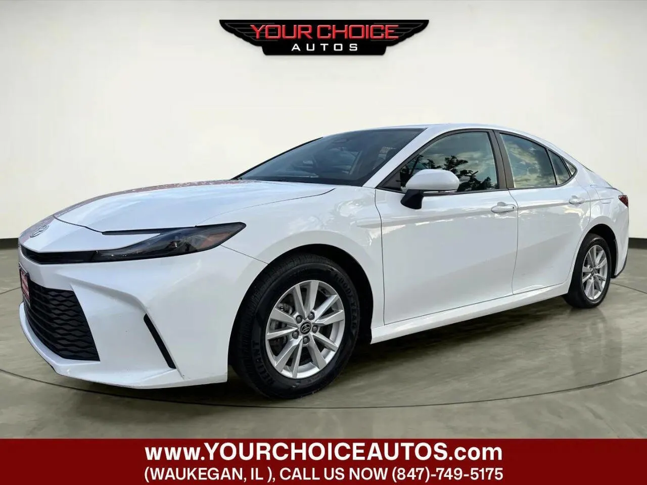 White 2025 Toyota Camry LE 4dr Sedan for sale in Waukegan, IL