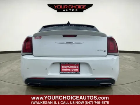 More photos of 2015 Chrysler 300 S at Your Choice Autos - Waukegan, IL