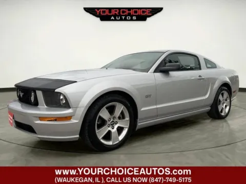 Silver 2006 Ford Mustang GT Deluxe 2dr Fastback for sale in Waukegan, IL