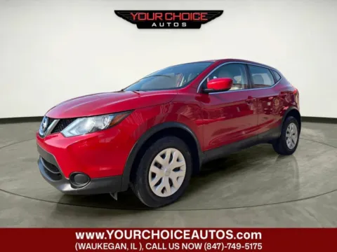 Red 2017 Nissan Rogue Sport S for sale in Waukegan, IL