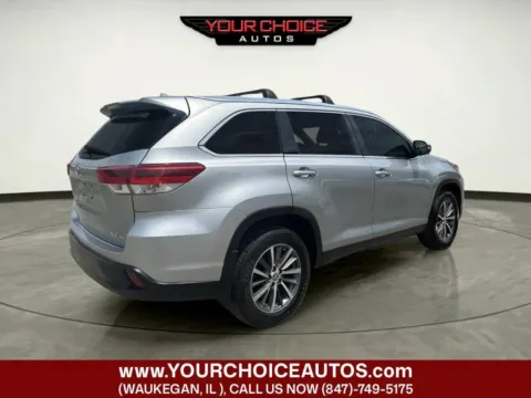 More photos of 2019 Toyota Highlander XLE AWD 4dr SUV at Your Choice Autos - Waukegan, IL