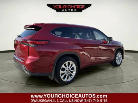 More photos of 2022 Toyota Highlander Limited at Your Choice Autos - Waukegan, IL