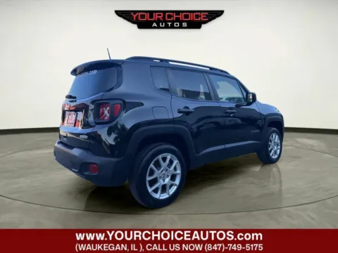 More photos of 2022 Jeep Renegade Latitude at Your Choice Autos - Waukegan, IL