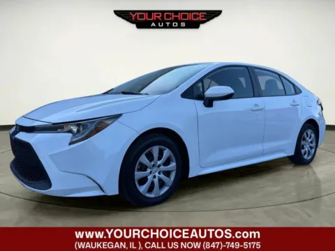 White 2021 Toyota Corolla LE for sale in Waukegan, IL