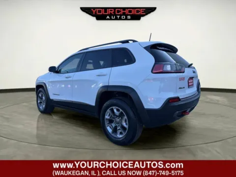 Another view of 2019 Jeep Cherokee Trailhawk for sale in Waukegan, IL at Your Choice Autos - Waukegan