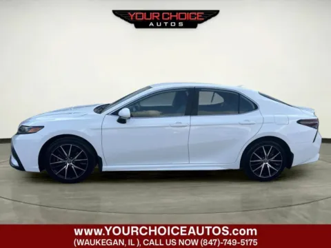 Photos of 2022 Toyota Camry SE 4dr Sedan for sale in Waukegan, IL at Your Choice Autos - Waukegan