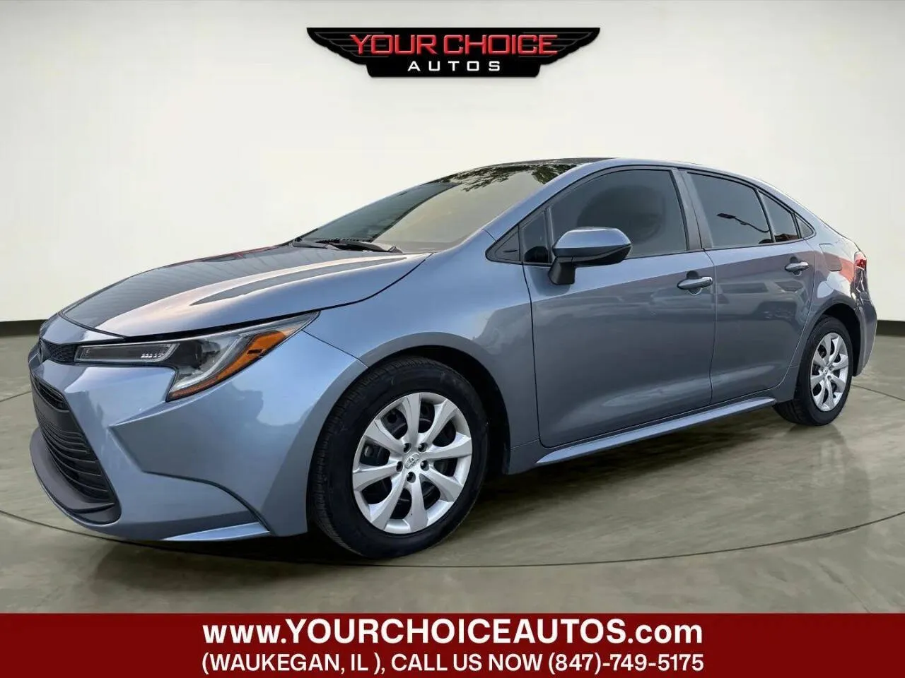 Gray 2024 Toyota Corolla LE for sale in Waukegan, IL
