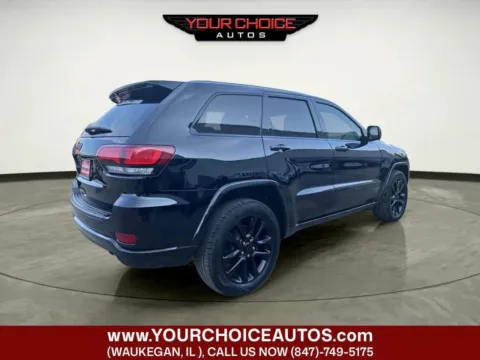 More photos of 2019 Jeep Grand Cherokee Altitude at Your Choice Autos - Waukegan, IL