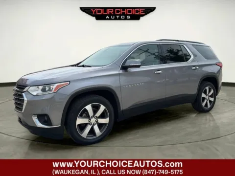 Gray 2019 Chevrolet Traverse LT Leather for sale in Waukegan, IL