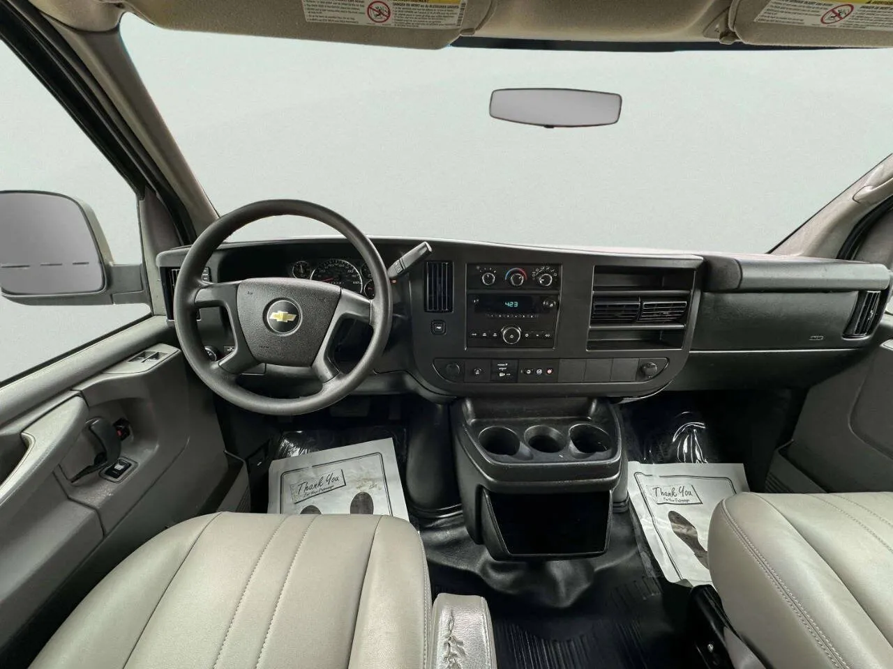 2014 Chevrolet Express Cargo Work Van - Photo 23