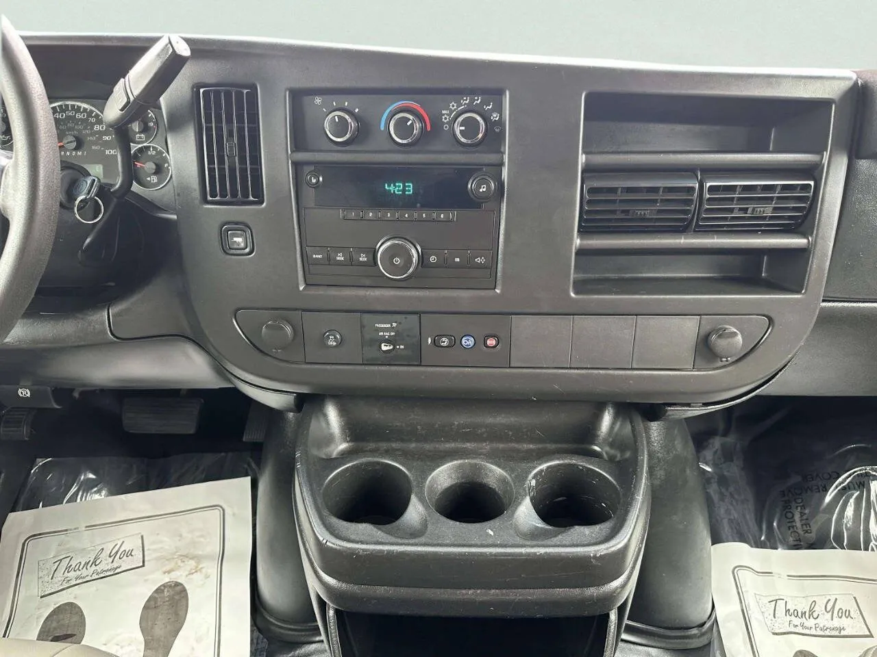 2014 Chevrolet Express Cargo Work Van - Photo 24