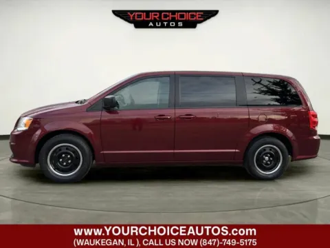 Photos of 2018 Dodge Grand Caravan SE for sale in Waukegan, IL at Your Choice Autos - Waukegan