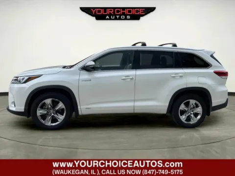 Photos of 2019 Toyota Highlander Limited AWD 4dr SUV for sale in Waukegan, IL at Your Choice Autos - Waukegan
