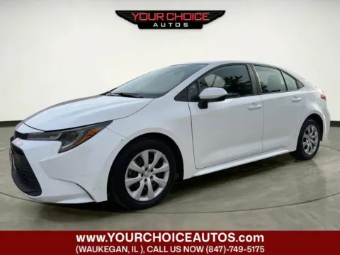 White 2025 Toyota Corolla LE for sale in Waukegan, IL