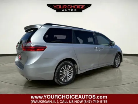 More photos of 2020 Toyota Sienna XLE 8 Passenger 4dr Mini Van at Your Choice Autos - Waukegan, IL