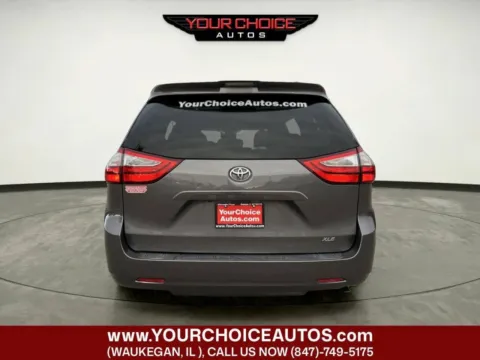 More photos of 2018 Toyota Sienna XLE 8 Passenger 4dr Mini Van at Your Choice Autos - Waukegan, IL
