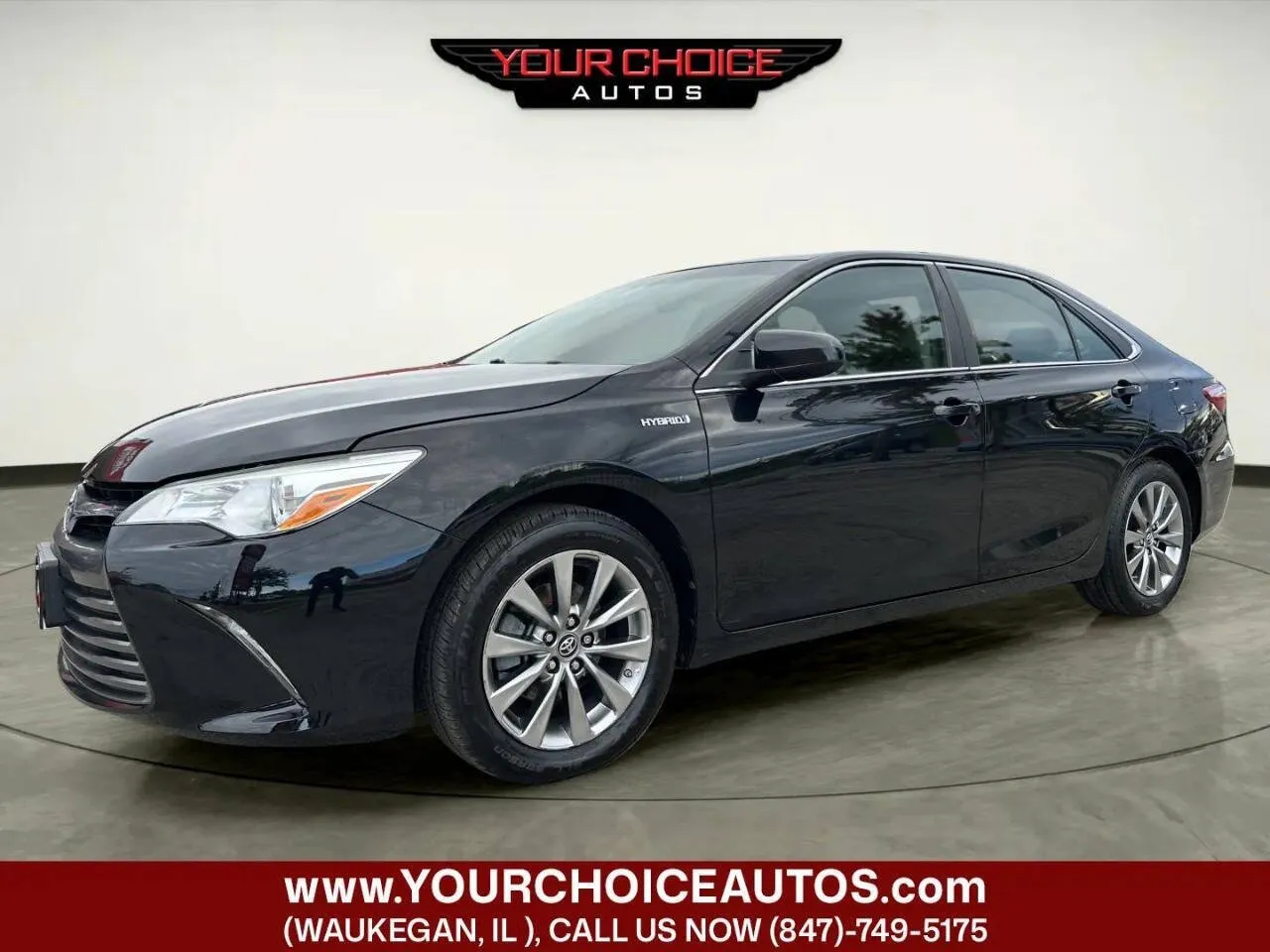 Black 2017 Toyota Camry XLE 4dr Sedan for sale in Waukegan, IL