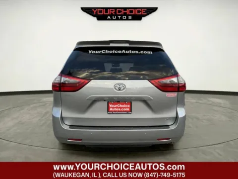 More photos of 2020 Toyota Sienna XLE 8 Passenger 4dr Mini Van at Your Choice Autos - Waukegan, IL