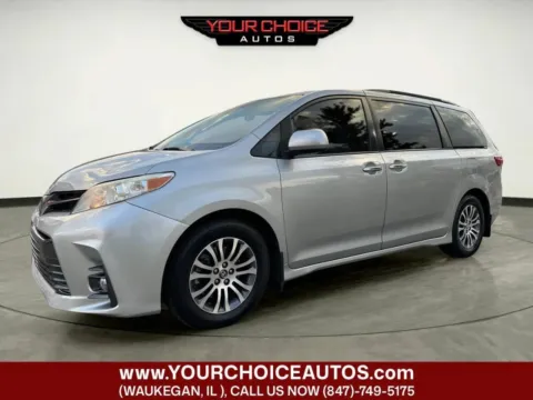 Silver 2020 Toyota Sienna XLE 8 Passenger 4dr Mini Van for sale in Waukegan, IL