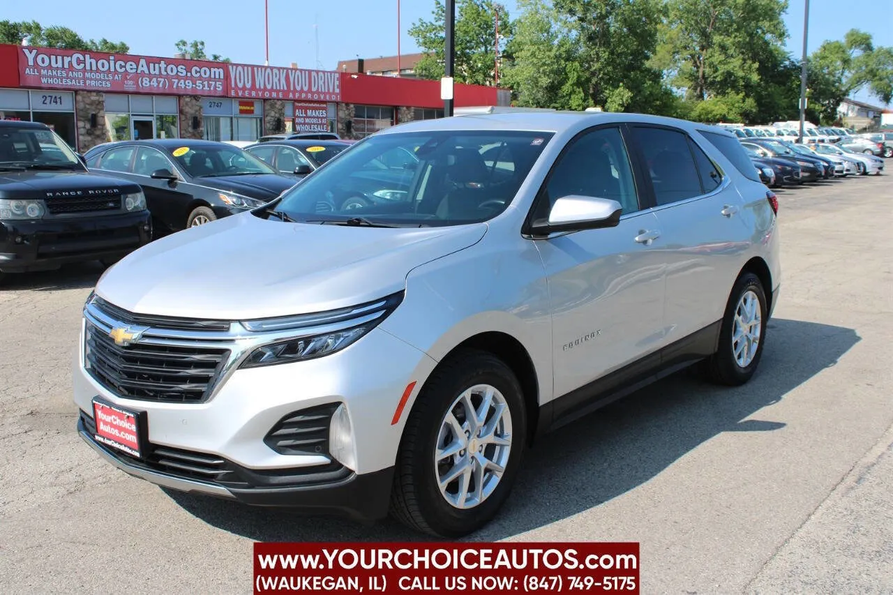 Silver 2022 Chevrolet Equinox LT for sale in Waukegan, IL