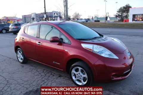 Another view of 2011 Nissan LEAF SL-e for sale in Waukegan, IL at Your Choice Autos - Waukegan