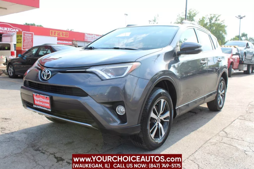 2016 Toyota RAV4 XLE for sale in Waukegan, IL