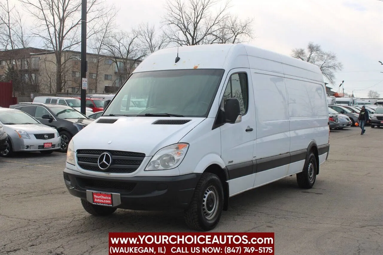 White 2013 Mercedes-Benz Sprinter Cargo Vans 2500 3dr 170 in. WB High Roof Extended Cargo Van for sale in Waukegan, IL